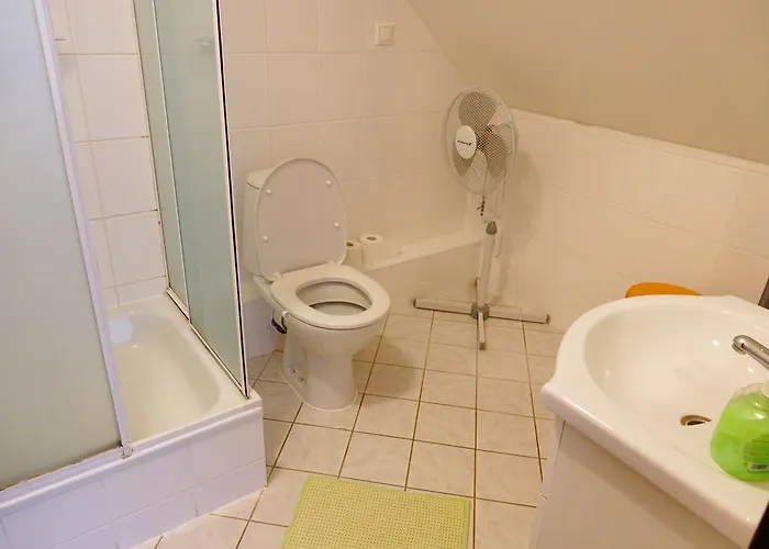 U Studánky 3*