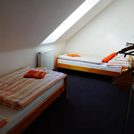 U Studánky 3*
