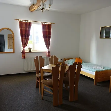 U Studánky 3*